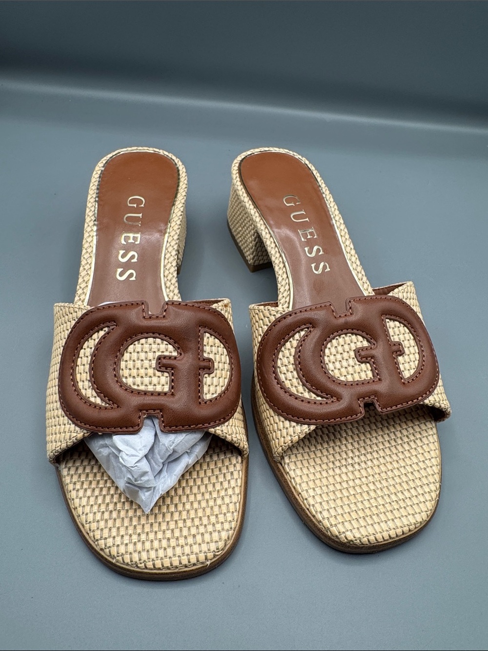 GUESS Cerinna2 Heeled Heel Sandal Women's Sandals